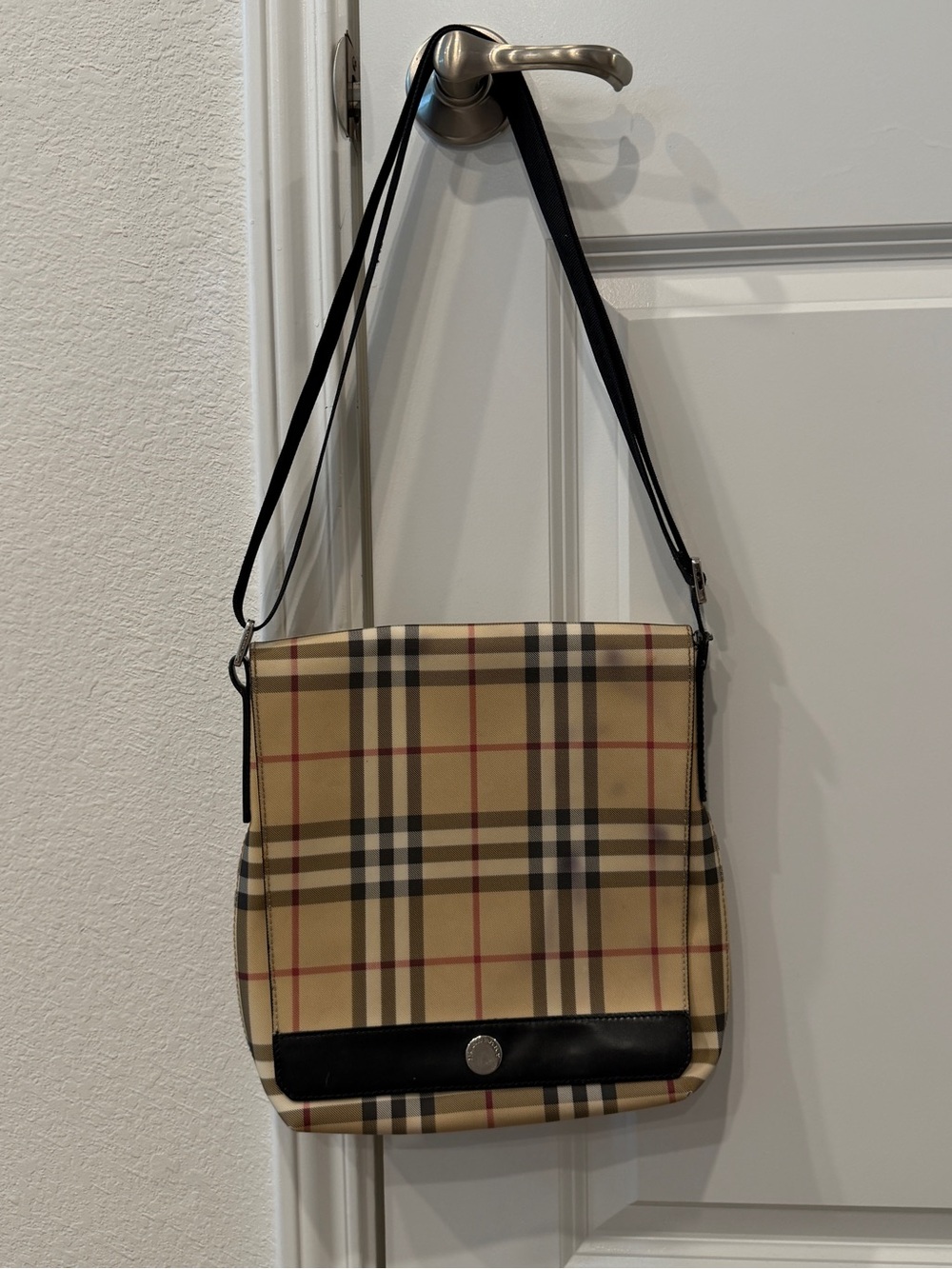 Burberry Y2K vintage plaid check crossbody messenger bag